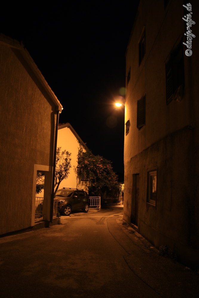 Schlüsselwörter: Kroatien;Tribunj;Nachtaufnahme