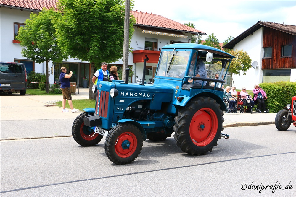 Pfingstroas Inzell, 19.05.2024
Schlüsselwörter: Pfingstroas;Inzell;Oldtimertraktor;