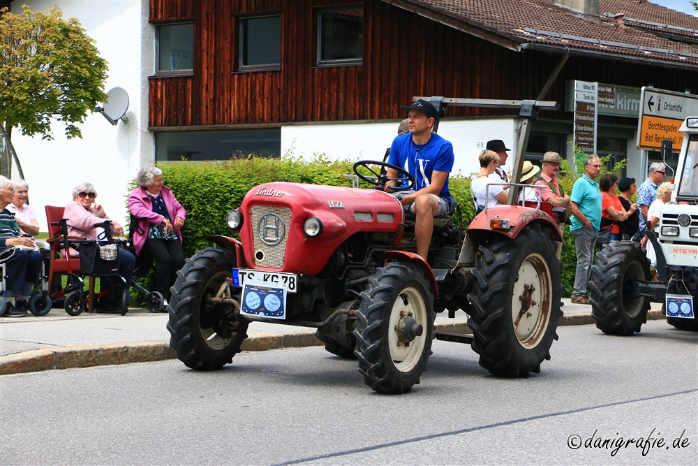 Pfingstroas Inzell, 19.05.2024
Schlüsselwörter: Pfingstroas;Inzell;Oldtimertraktor;