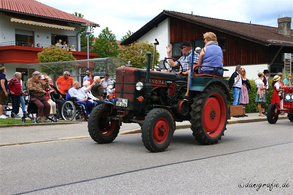 Pfingstroas Inzell, 19.05.2024
Schlüsselwörter: Pfingstroas;Inzell;Oldtimertraktor;