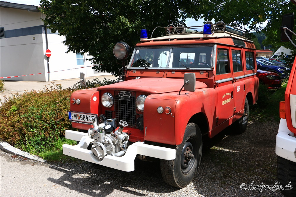 Schlüsselwörter: 150 Jahre Feuerwehr Piding;Feuerwehr;Piding;Oldtimer;