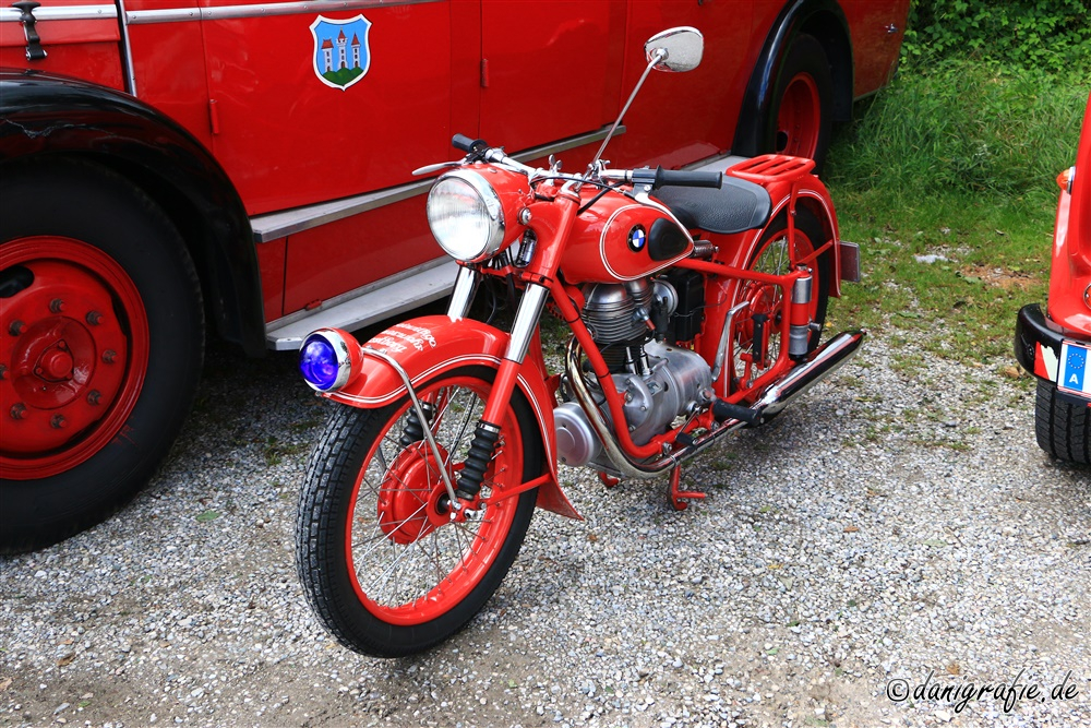 Schlüsselwörter: 150 Jahre Feuerwehr Piding;Feuerwehr;Piding;Oldtimer;