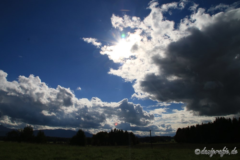 Die letzten StÃ¼cke blauer Himmel
Schlüsselwörter: Abtsdorfer See;Wolken